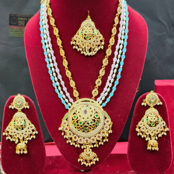 Malika Heritage Royal Round Pendant