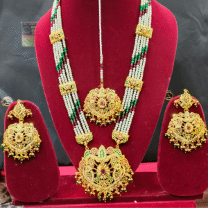 Afreen Tiranga Pearl Set