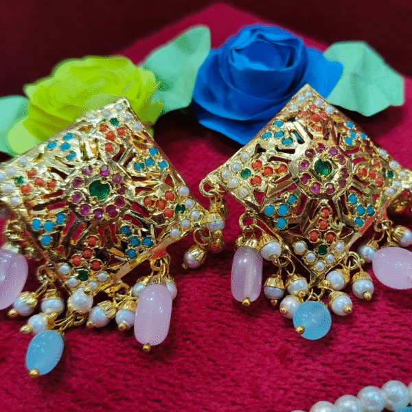 Noor Pearl-Jadau Choker Set - Image 3