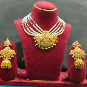 Royal Heirloom Pearl-Jadau Necklace Set
